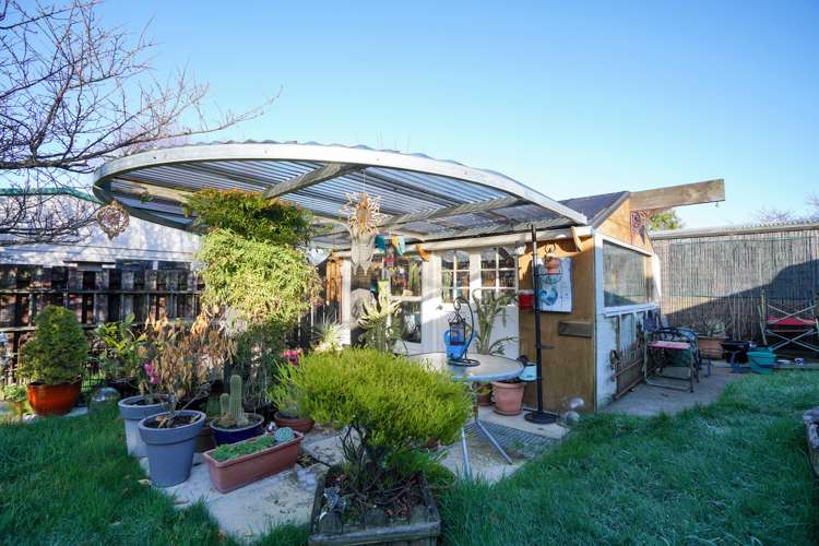 11 Lothian Crescent Strathern_14