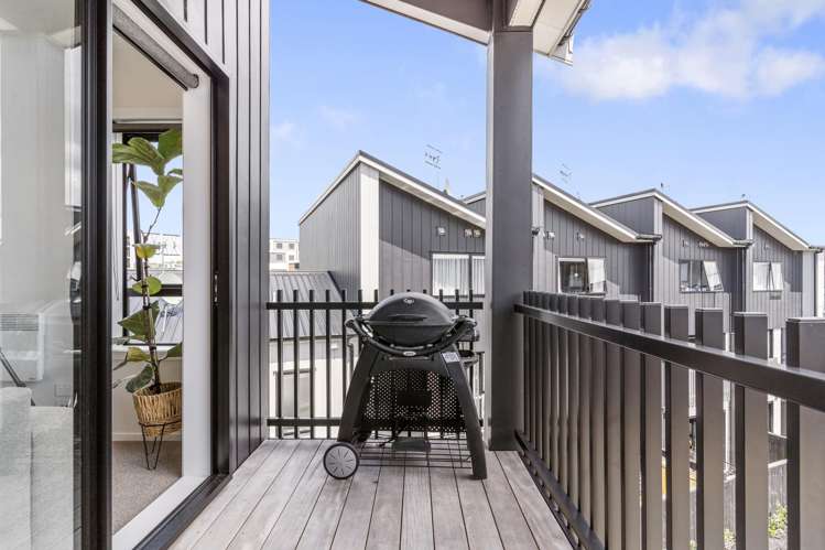 201/100 Cadness Street_3