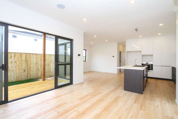 36 Toanui Road Hobsonville_3