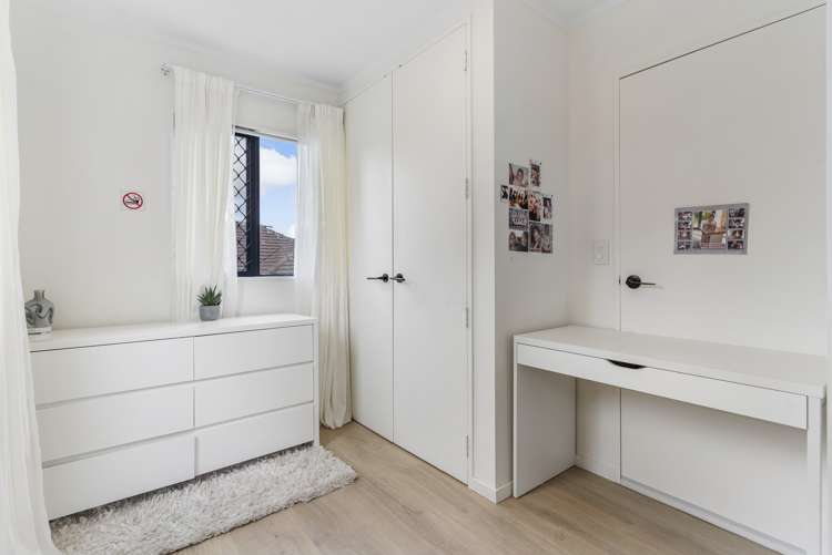 22b Reid Road New Lynn_14