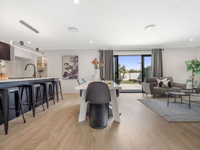 32 Waireka Rd Rototuna_4