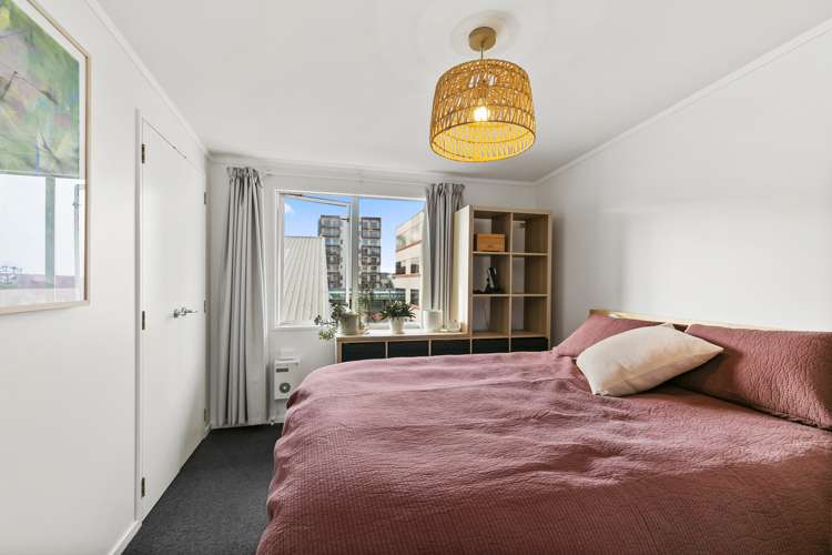 10/3 Kelvin Grove Te Aro_9