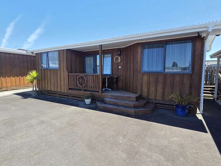 113 High Street Eltham_9