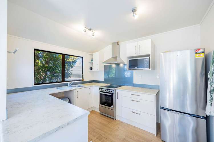 8 Wren Place Unsworth Heights_13