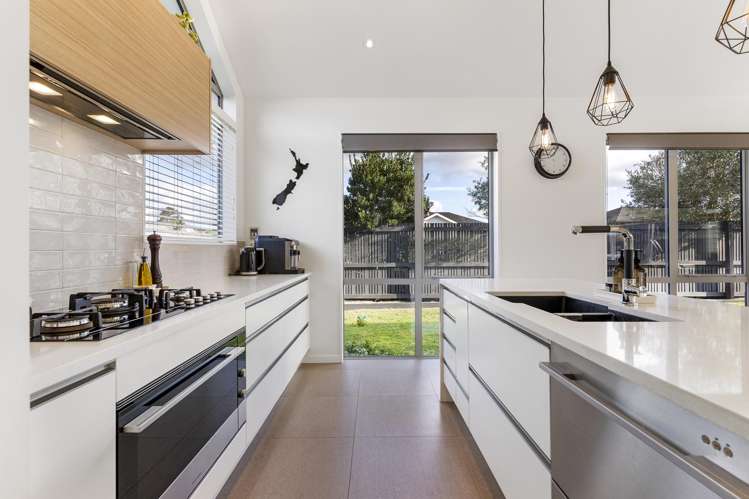 4 Eric Farley Drive Kumeu_9