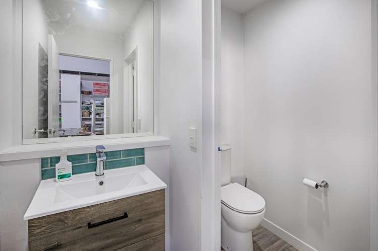 5/1 Halls Place Middleton_14