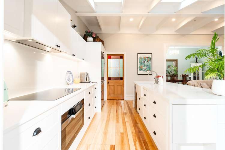 8 Carrington Street Mount Cook_7