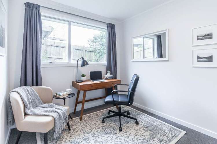 2/15 Seabar Place Glen Eden_7