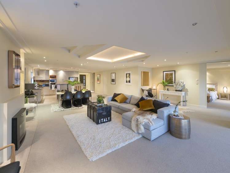 7/318 Oriental Parade_0