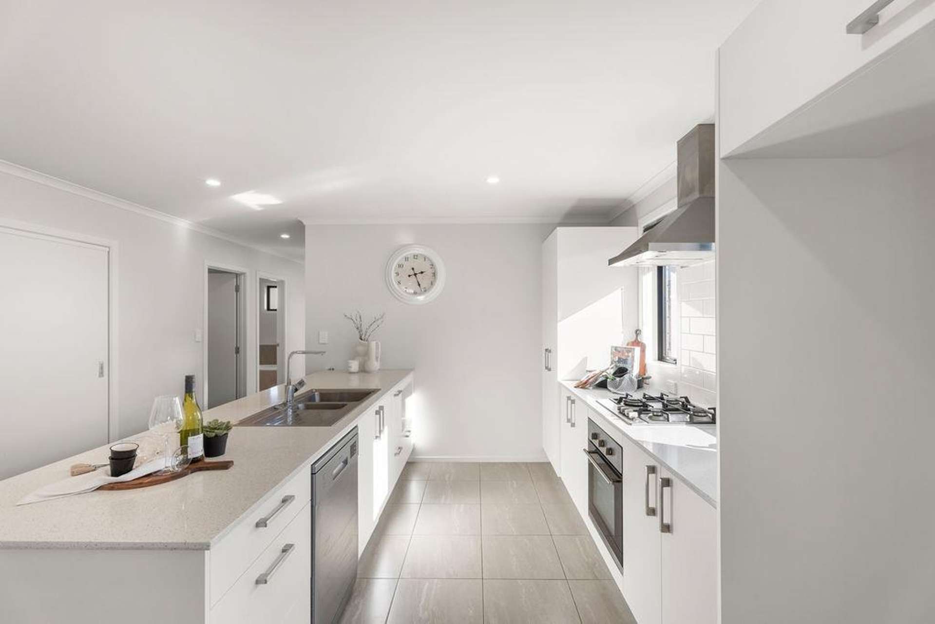 62 Benjamin Avenue Rototuna North_0