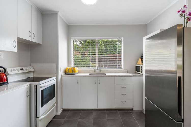 1/36 Trentham Road Papakura_6