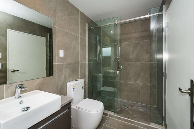 7 Pihoihoi Place Hobsonville_15