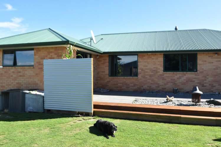 21 Lakeland Avenue Twizel_16