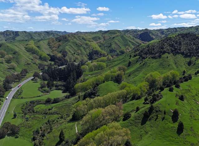 Clean hill country with great location