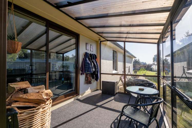 9 Russell Esplanade Otautau_15