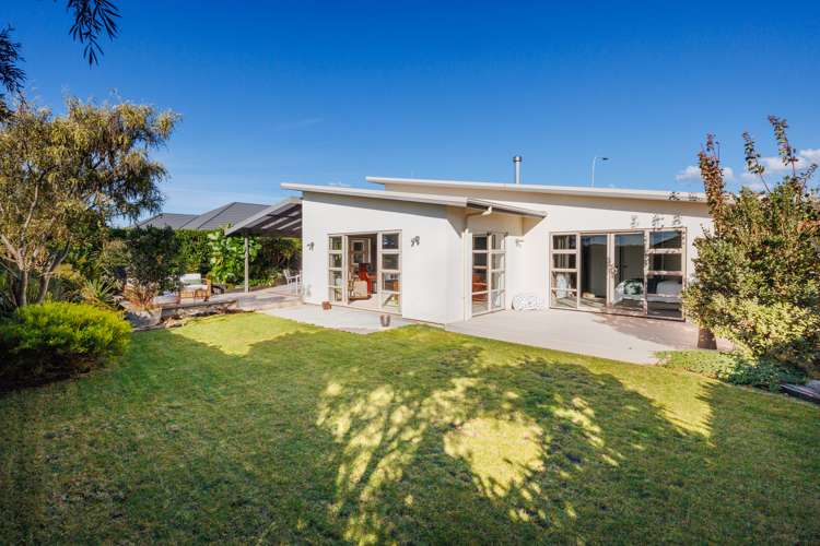 165 Pacific Drive Fitzherbert_18