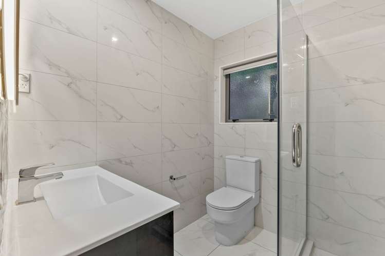 12A Landon Avenue Mangere East_14