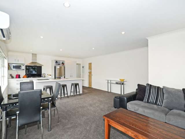 2/6 Pitt Street Moera_3