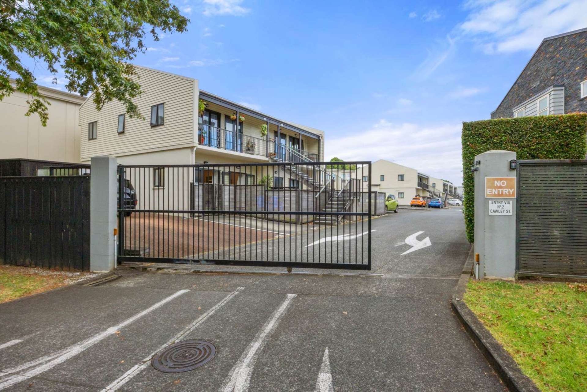 GM/193 Main Highway Ellerslie_0