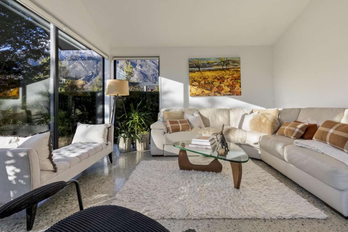 2 Aberdare Court_3