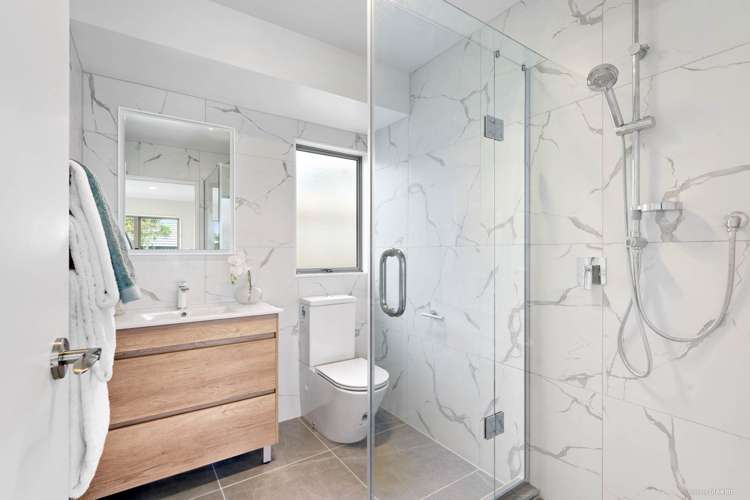 10 Ridgefield Lane East Tamaki Heights_14