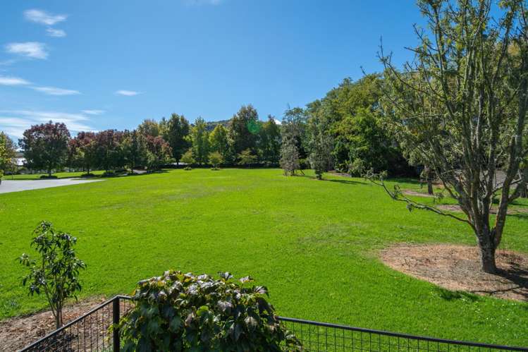 32 Royd Road West Gisborne_25