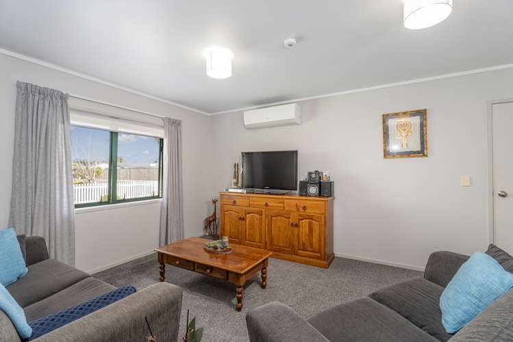 7 Cholmondeley Crescent Whitianga_4