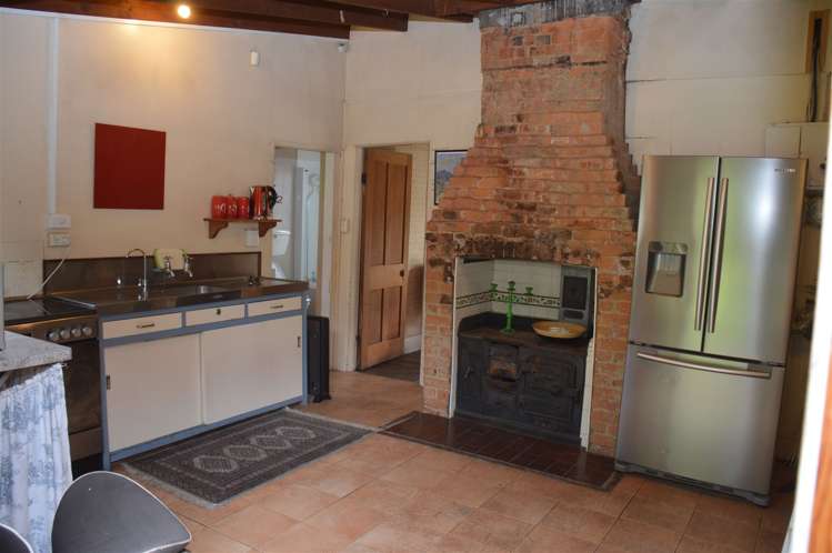 11 Bruce Terrace Akaroa_10