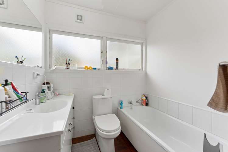 17 Catalina Crescent Forrest Hill_15