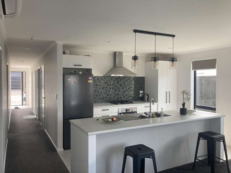 24 Guillaume Street 1053_4
