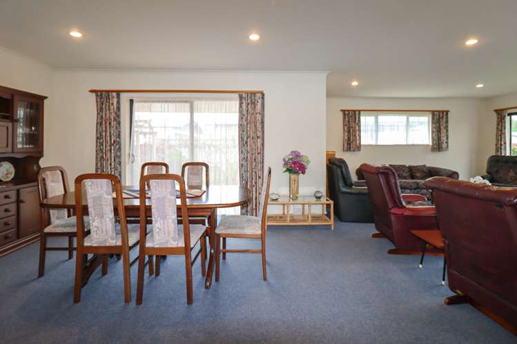 64 Gregg Street Dannevirke_20