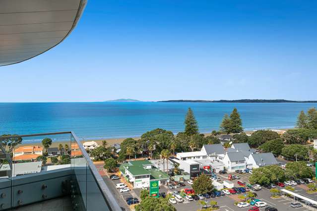 1213/11 Tamariki Avenue Orewa_4