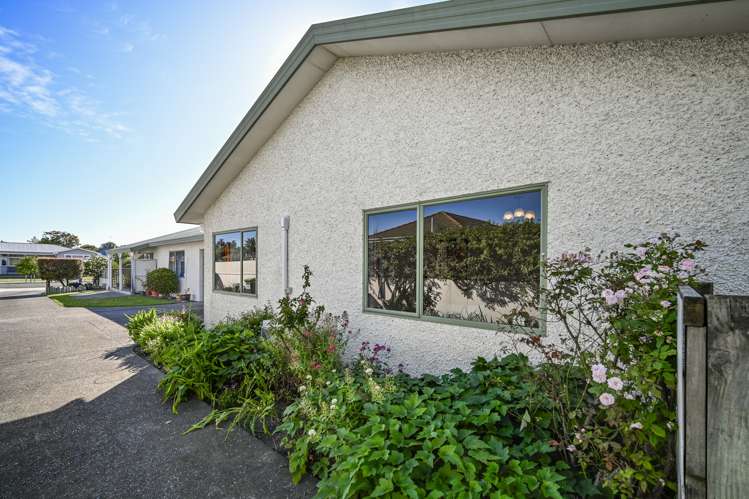 2/239 Warwick Road Mayfair_14