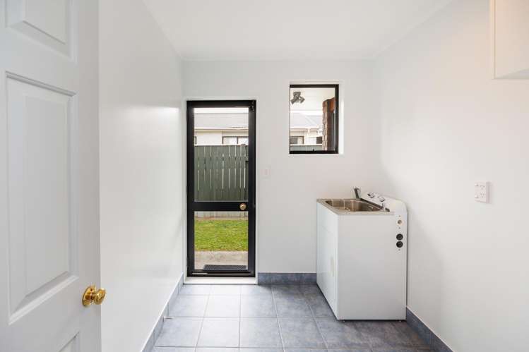 123 Amberley Avenue Highbury_14