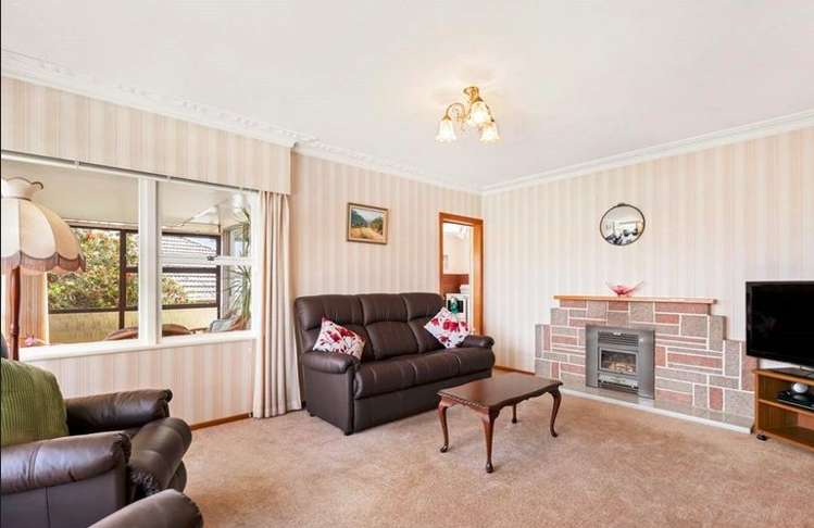 10 Barkes Place Mount Roskill_1