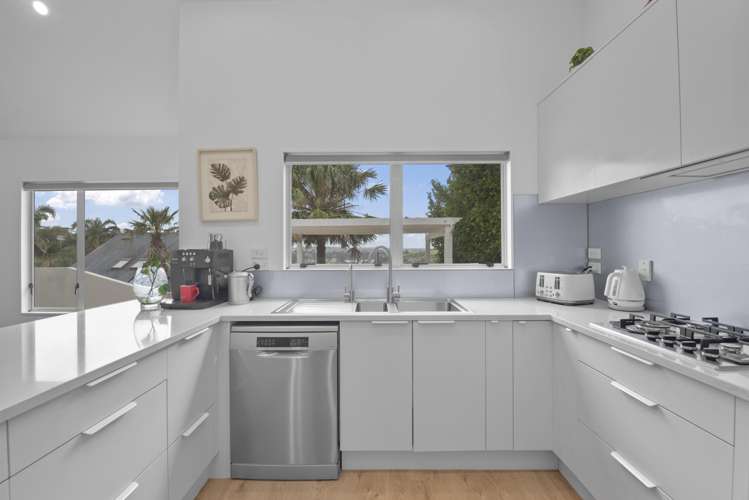 49 Kestrel Heights Arkles Bay_7