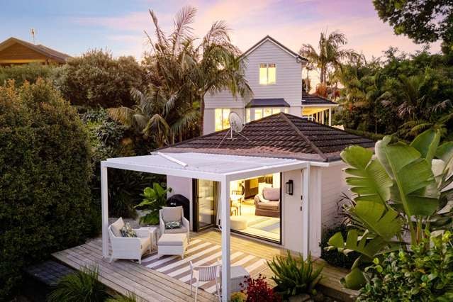 1/2 Heathcote Road Castor Bay_2