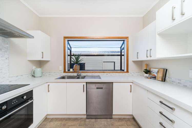 184 South Street Feilding_20