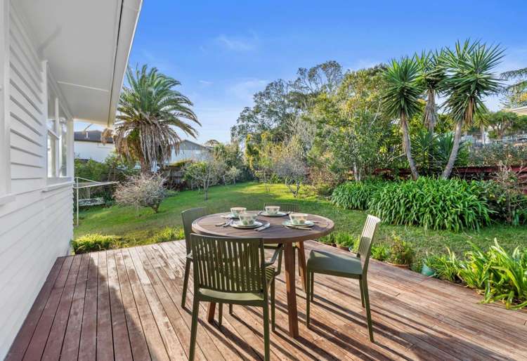 14 Juniper Road Sunnynook_17