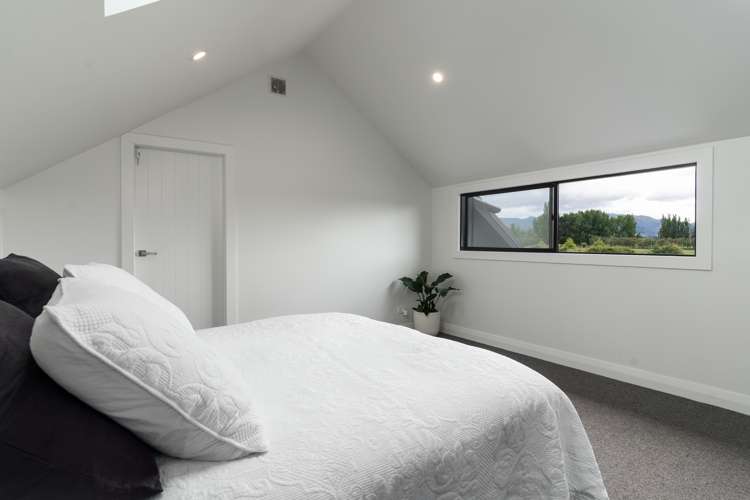 208a Wood Street Woodside_9