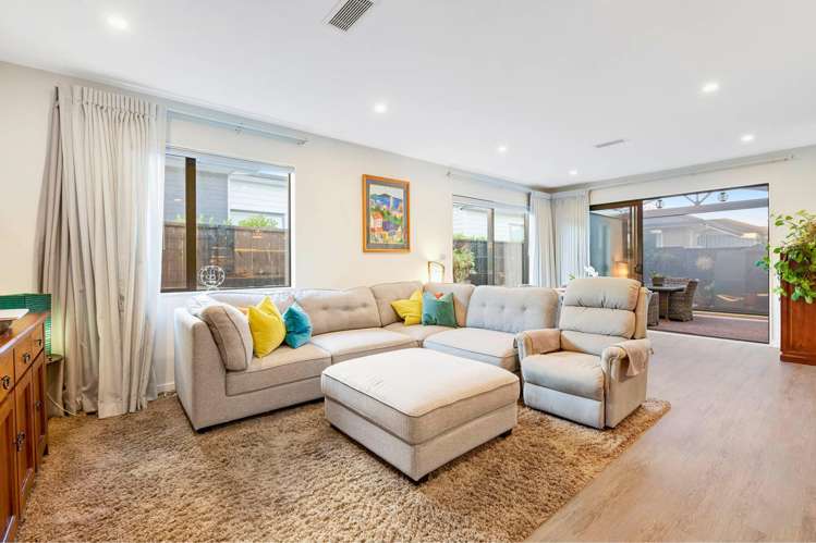 4 Spark Road Wainui_8