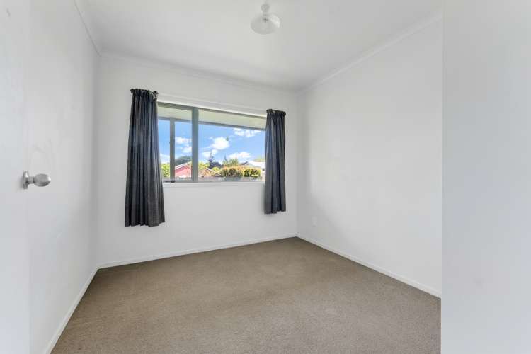 22 Harris Street Waitara_13