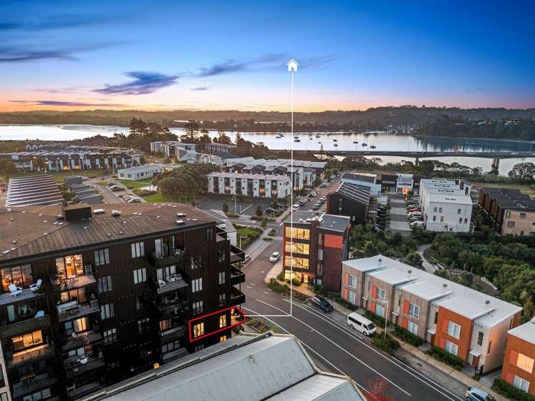 202/2 Launch Road Hobsonville Point_22
