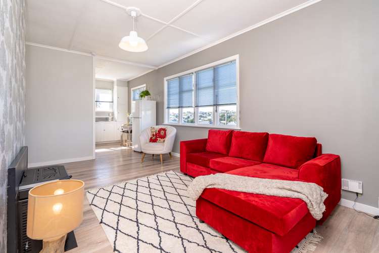 61 Panmure Avenue Calton Hill_5