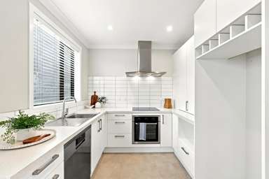 12 Propeller Avenue_4
