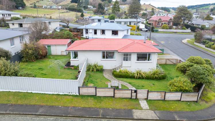 1 Charles Street Gore Surrounds_12