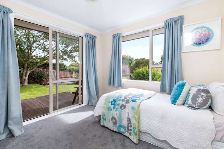 4 Skylark Lane Woolston_19