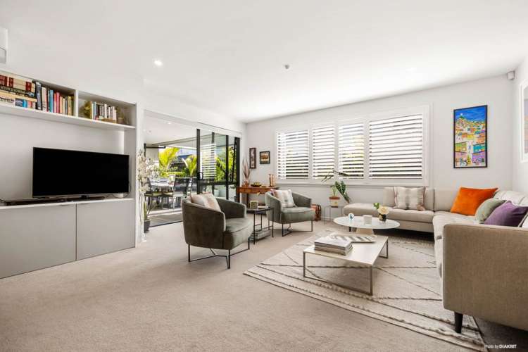 103/2a Raurenga Avenue Royal Oak_11