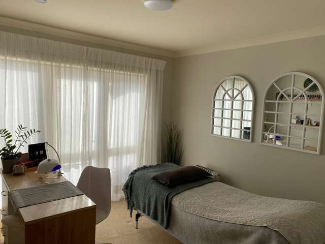  A/72 Summerhill Drive Fitzherbert_3