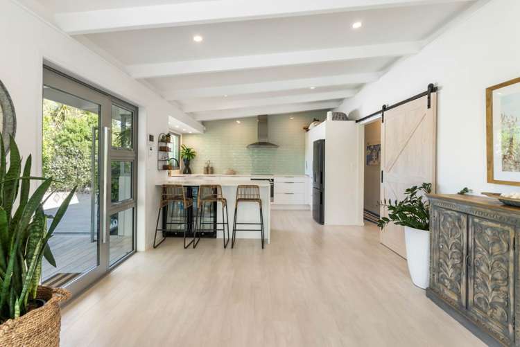 128 The Circle Manly_8